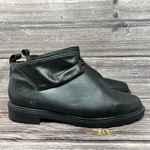 Toe Warmers Casual Low Women’s Size 11N Black Boots (T01675)